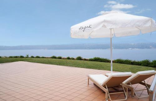 Megala Chorafia House | Relax at Casa Minervos: Top-Rated Oceanfront Escape