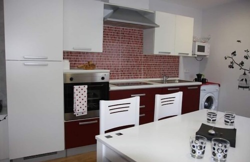 Milagro Cottage | Casa Miralrio: Family-Friendly Retreat with Kitchen Access