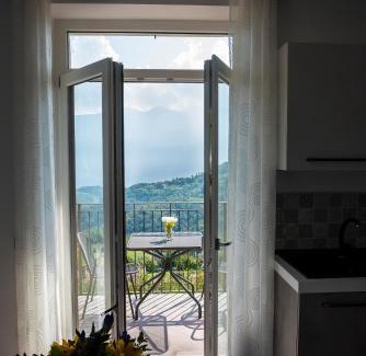 Voiandes Apartment | Child-Friendly Casa Miramonti: Guest Rated 9.8/10