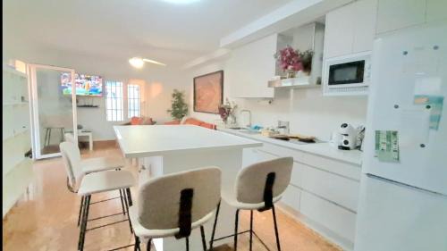Chipiona House | Tranquil Casa Mirando al Mar with Breathtaking Ocean Views