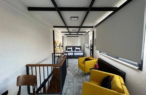 Istanbul City Center Apartment | Experience Maria Balat Historical House - Family & Pet Friendly