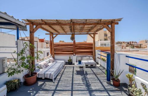 Almeria Centro Apartment | Family-Friendly Apartments in Almería, Spain Await You