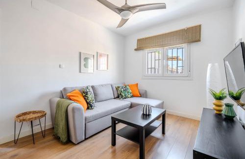 Almeria Centro Apartment | Family-Friendly Apartments in Almería, Spain Await You