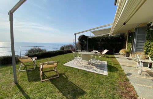 Camogli House | Casa Mirella: A Unique Gem with Oceanfront Bliss