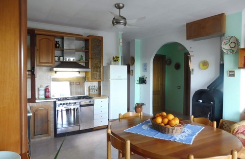 Villaputzu Apartment | Ideal Stay at Casa Miriam - Appart. Daisy with Spa & Breakfast