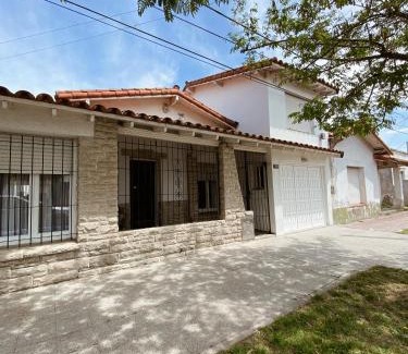 Miramar House | Discover Miramar Hola Sur: Family & Pet Friendly Retreat