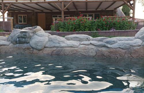 Ortilla House | Casa Mirlo: Family-Friendly Getaway with Pool & Pets Welcome