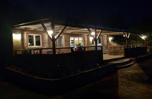 Ortilla House | Casa Mirlo: Family-Friendly Getaway with Pool & Pets Welcome