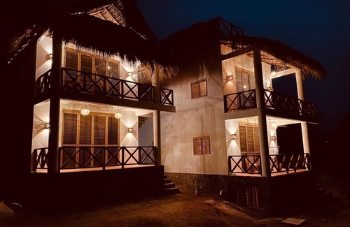 Mazunte Cabin | Discover Casa Mizontle: Beach Cabañas with Spa & Pet-Friendly
