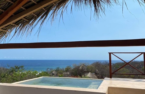 Mazunte Cabin | Discover Casa Mizontle: Beach Cabañas with Spa & Pet-Friendly