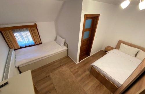 Sarmas House | Guest Rated 10/10: Casa Mocanu with Pet-Friendly Perks