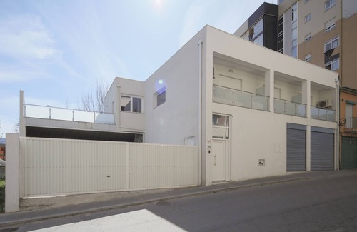 Peso da Regua House | Modern 4-Bedroom Retreat in Vale do Douro, Régua