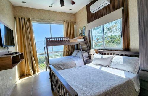 Altos del Maria House | Modern Casa with Pool and Ocean Views in Altos del María