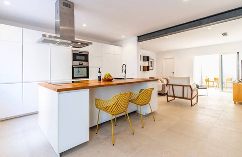 Port d'Andraitx House | Modern Ocean View Retreat in Port Andratx for Families