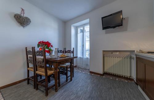 Limone Piemonte Apartment | Discover Casa Molinari: Guest Rated 9/10 Excellence