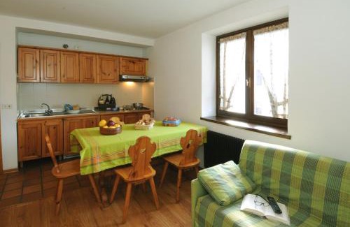 Male Apartment | Discover Casa Molini: Family and Pet-Friendly Retreat