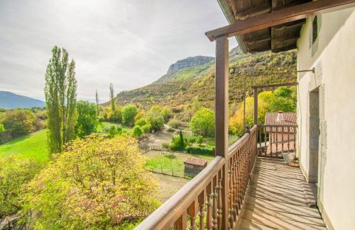 Saragueta Apartment | Experience Casa Monaut: 4-Star Retreat by Irati Jungle