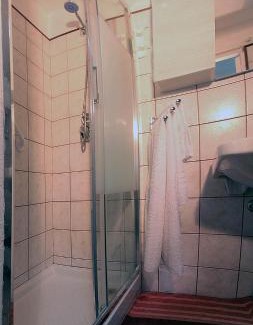 Iglesias Apartment | Casa Monica: Guest Rated 9.4 with Family-Friendly Amenities