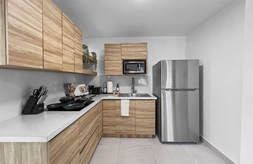 Santurce Villa | Casa Monseñor Apt 1 | Boho Apt W/Balcony