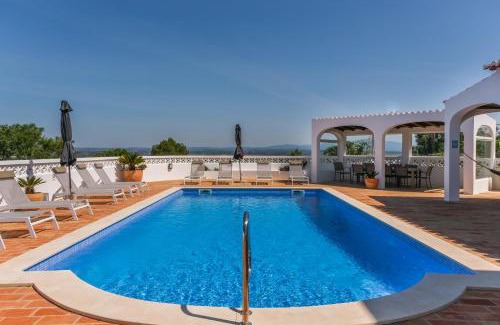 Funchal House | Oceanfront Casa Monte Cristo IV: Guest Rated 9.2/10