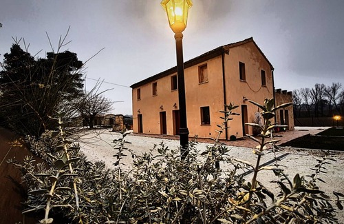 Monsano House | Explore CASA MONTEFIORE 13: A Farmhouse in Marche