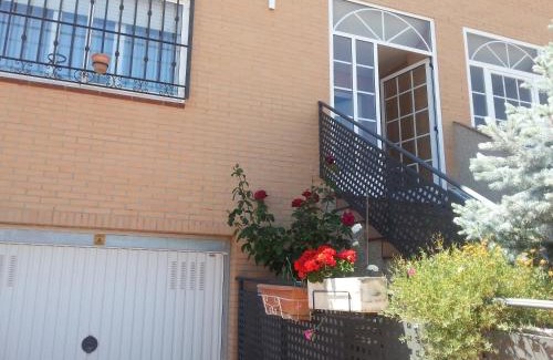 Montesol House | Discover Casa Montesol: Pet-Friendly 4-Star Getaway