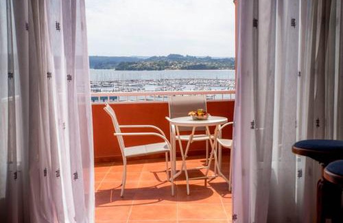 Souto House | Oceanfront Casa Morazón: Family-Friendly with Scenic Views