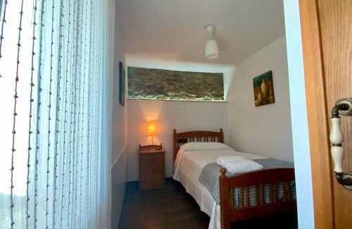 Sarria House | Discover Casa Morgade: Family-Friendly Stay with Dining