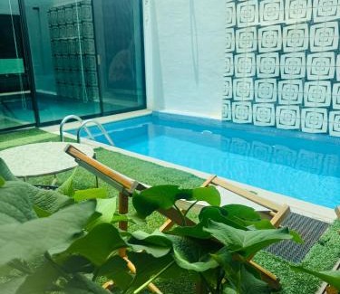 Oaxaca Apartment | Relax at Casa Mosso: 4-Star Retreat with Pool & Spa