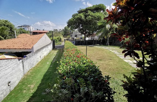 Salinopolis Villa | Casa Muito Grande: Scenic Views, Spa & Family-Friendly Stay