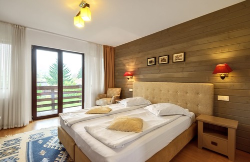 Moeciu de Sus Hotel | Family-Friendly Retreat at Casa Muntelui Fundata