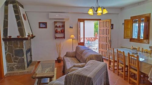 Nechite House | Cozy Holiday Home for 8 in Válor, Andalusia with Pool