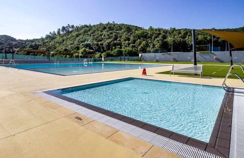 Bescano House | Relax at CASA NÚRIA: Pool Access and Family-Friendly Stay