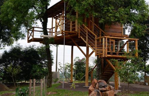 Joao Alves House | Guest Rated 10/10: Casa na Árvore with Unique Amenities