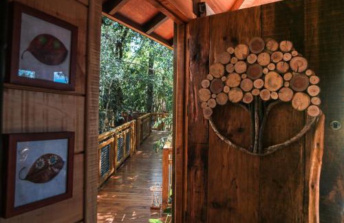 Farroupilha Villa | Experience Casa na Árvore Morada dos Vagalumes - 10/10 Stay!