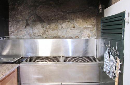 Arcos de Valdevez Apartment | Pet and Child Friendly Stay at Casa na Aldeia 2ºAndar