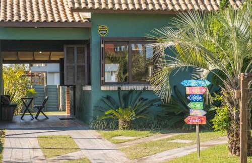 Barra de Ibiraquera House | Discover Casa na Barra de Ibiraquera - Beachfront Bliss!