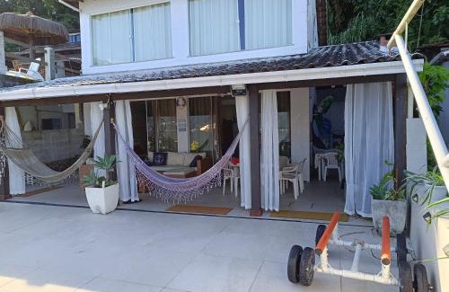 Mangaratiba House | Idyllic Casa na Ilha Jardim with Private Beach Access
