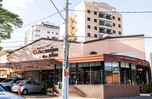 Lapa House | Relaxing Casa na Lapa with Pool and Pet-Friendly Amenities