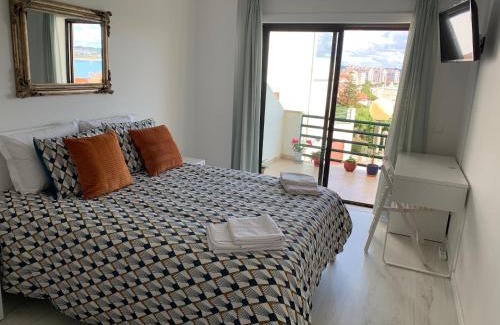 Sao Martinho do Porto Apartment | Oceanfront Casa na onda Sonho da Baia with Pool & Views