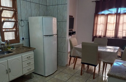 Maracana House | Family-Friendly Stay at Casa na Praia Grande - SP