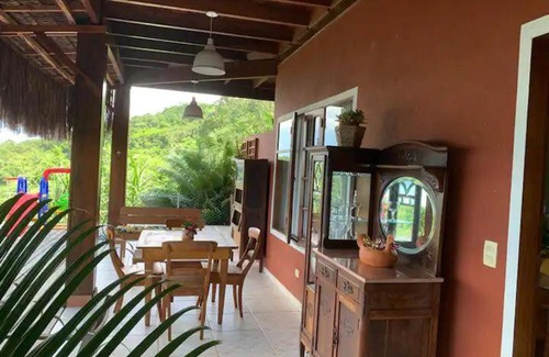 Paraty House | Beachfront Oasis: Casa na Praia with Ocean Views & Top Ratings