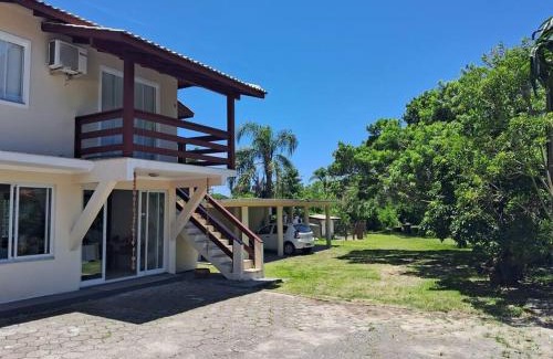 Armacao House | Family-Friendly Retreat at Casa na Praia da Armação, Florianópolis
