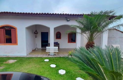 Itanhaem House | Beachfront Casa na Praia de Itanhaém with Pool & Ocean Views