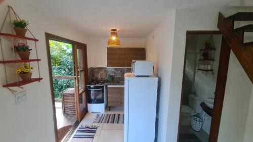 Prumirim House | Beachfront Retreat: Casa na Praia do Felix in Ubatuba