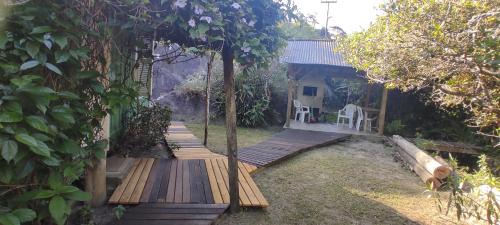 Pantano do Sul House | Oceanfront Casa na Praia do Matadeiro: Rated 10/10 Stay