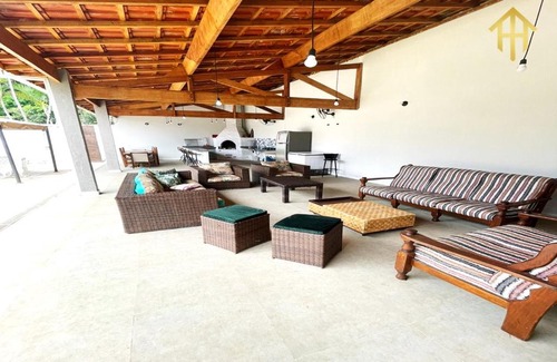 Balneario Mogiano House | Experience Casa na Praia: 6-Bedroom Retreat in Bertioaga