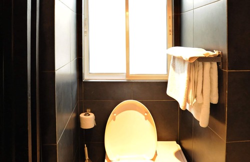 Zona Colonial Bed & Breakfast | Experience Tranquility at Casa Naemie Guest House