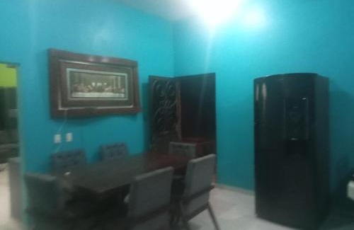 Tonala House | Casa naranja