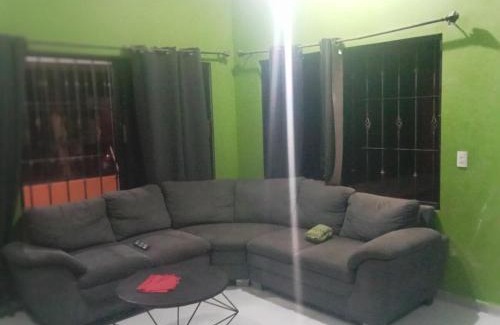 Tonala House | Casa naranja